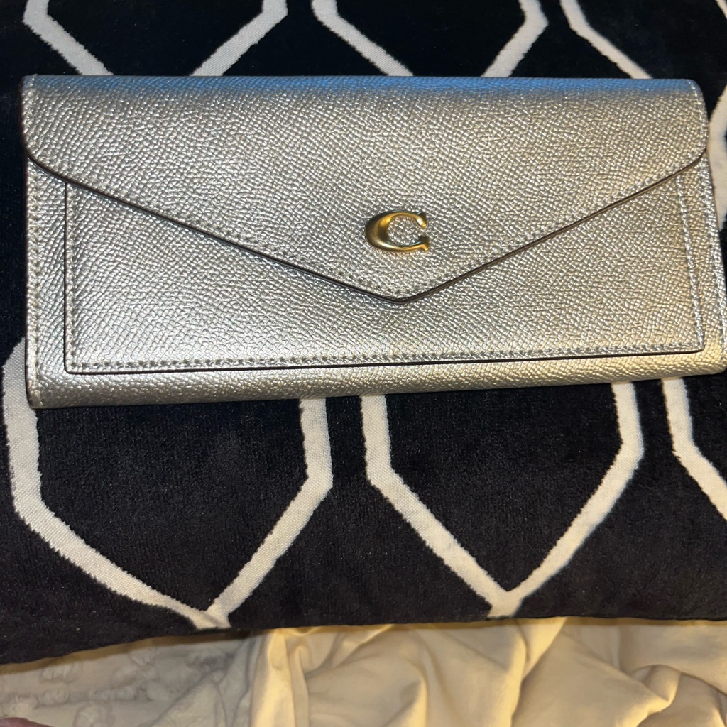 Nwt Coach Metallic Wyn Soft Wallet